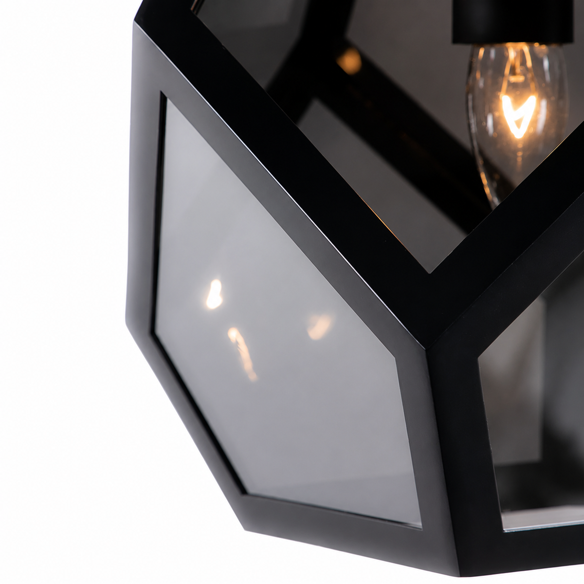 Drake Geometric Black Pendant