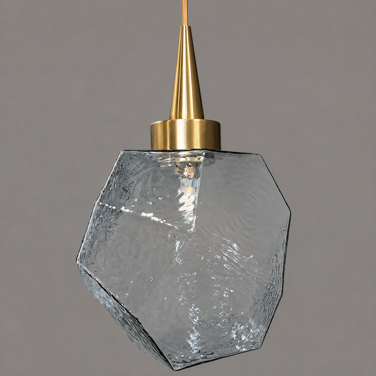 Kessa Pendant