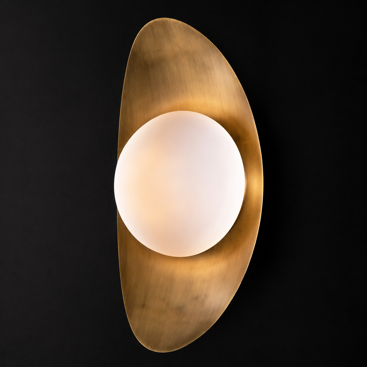 Mallen Leaf Wall Sconce